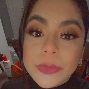 Meet your Posher, Yazmin